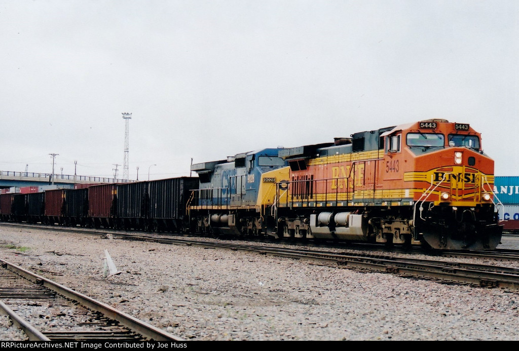 BNSF 5443 East